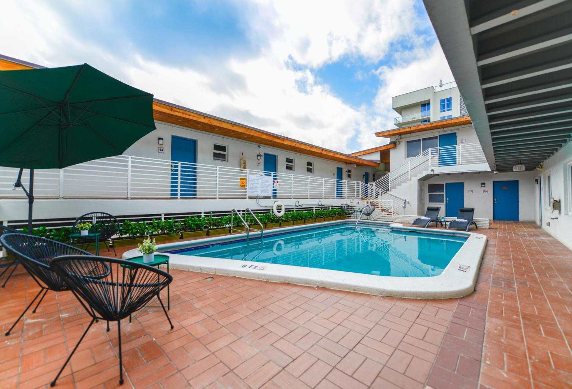 Family Friendly Beach Escape With Pool And Parking - M41 هوليوود المظهر الخارجي الصورة